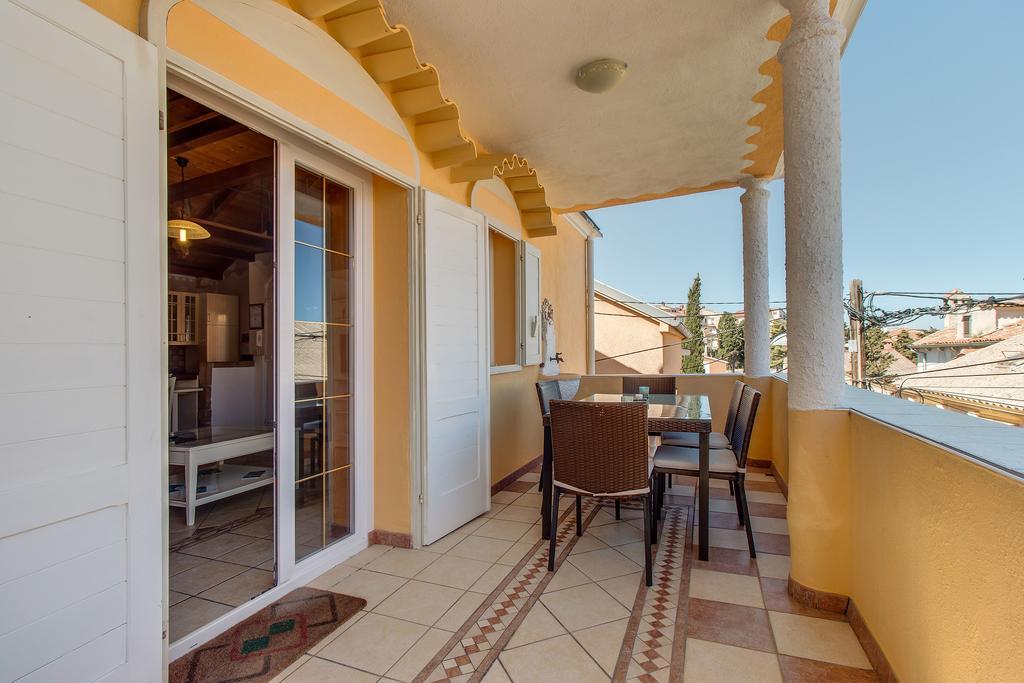 Apartments Popi Mali Lošinj Exterior foto